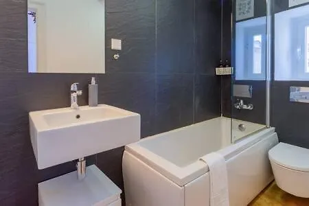 Old Town Chiado Balcony Aircon By Ld Lisboa